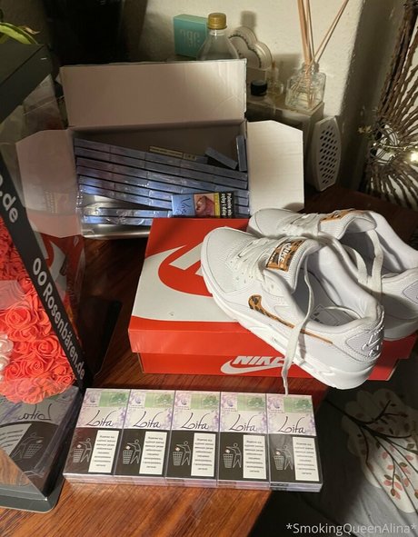 smokingqueenalina onlyfans leak fuck