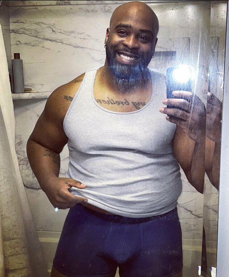 xo bigga free only fans pic