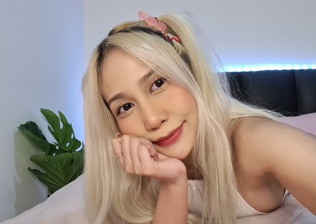 surisnow onlyfans explicit content