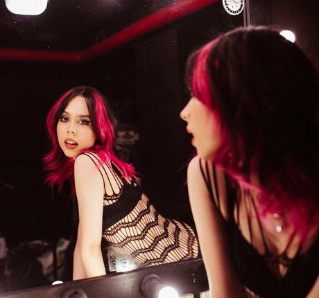 Mikaila Delgado desnuda onlyfans