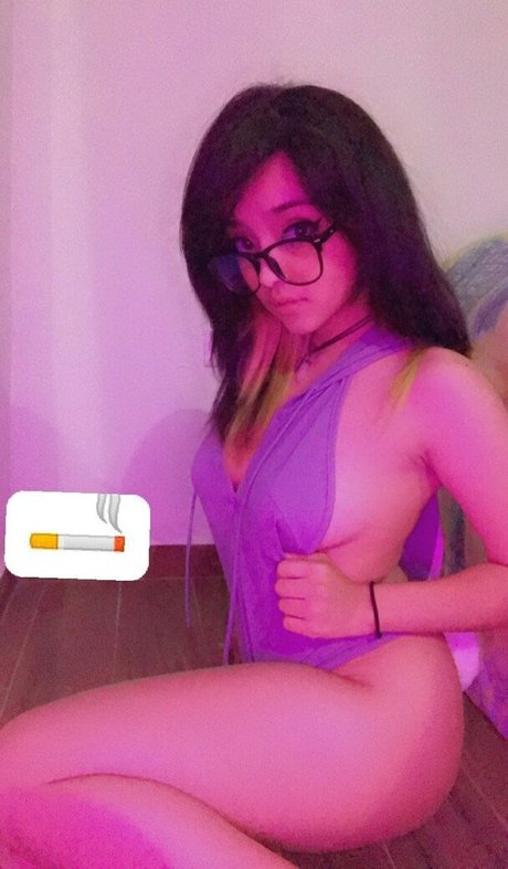 Nickdronninger feet onlyfans