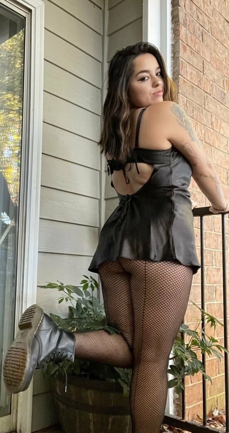 rrissarae free onlyfans