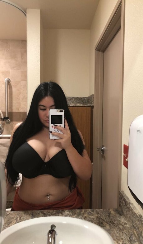 theeurasianpersuasion strip onlyfans