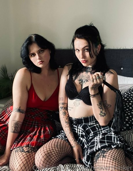 meltheoverthinker onlyfans model images