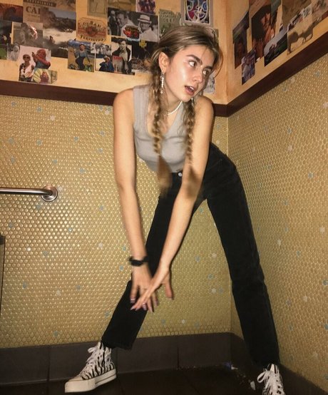 Emiliee Russo onlyfans leaked