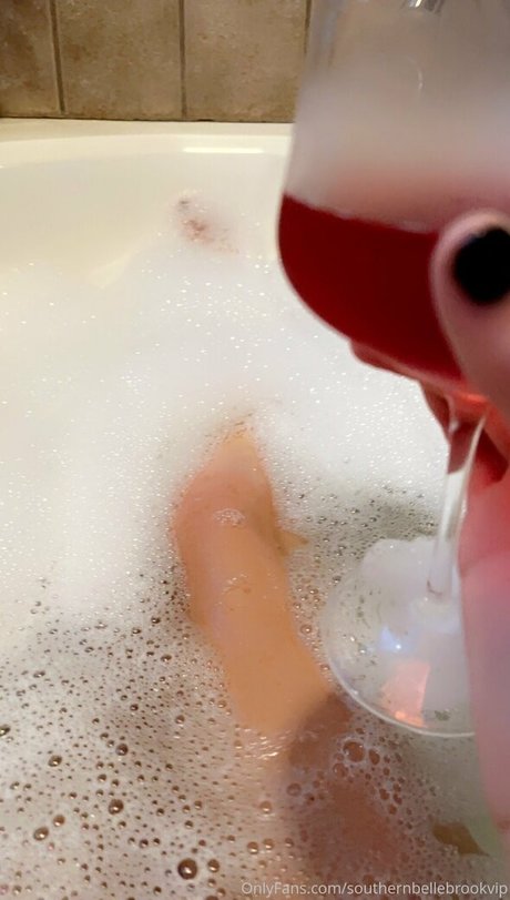 Southern Belle Brook onlyfans photo