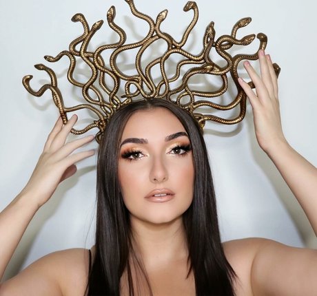 Sammie Warren desnuda onlyfans