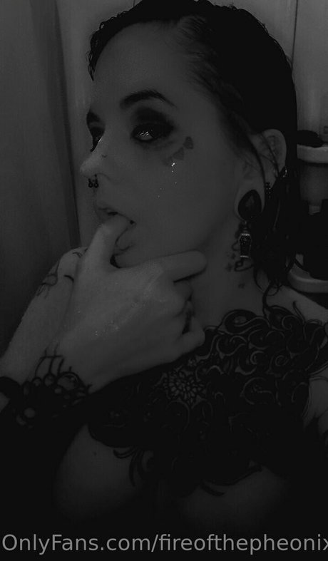 fireofthepheonix nudes onlyfans leak
