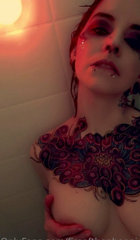 fireofthepheonix onlyfans model