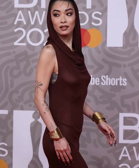 Rina Sawayama sex tape onlyfans