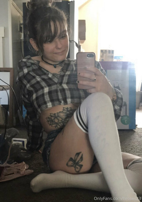 myrose0413 onlyfans public photos