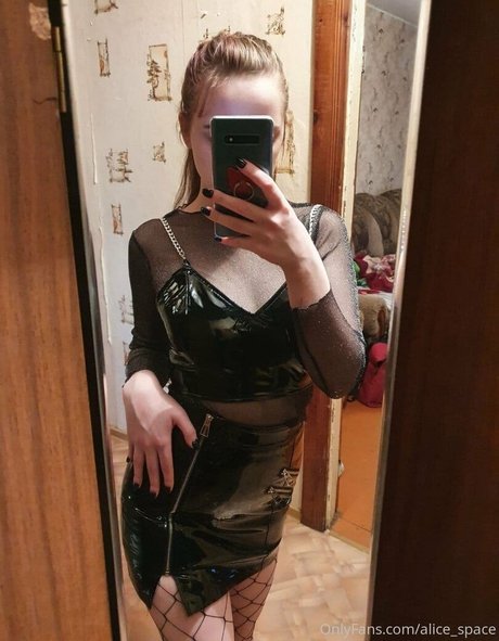 alice space Profile pic