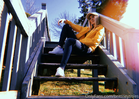 brittneysoles leaked onlyfans photos