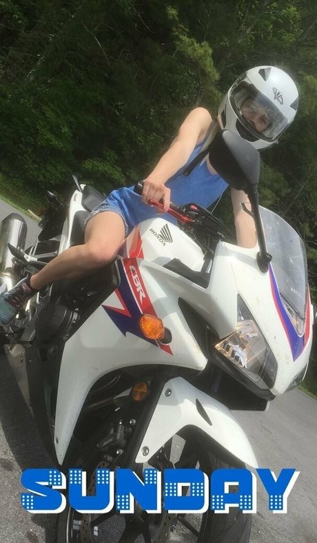 brittneysoles strip onlyfans