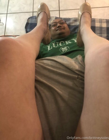 brittneysoles onlyfans sextape