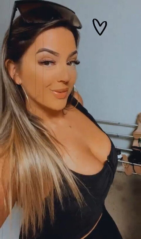 Rachel S onlyfans nudes leaked