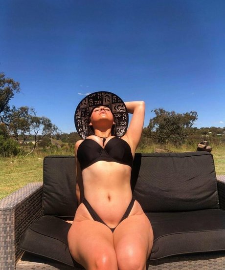 Elouise strip onlyfans