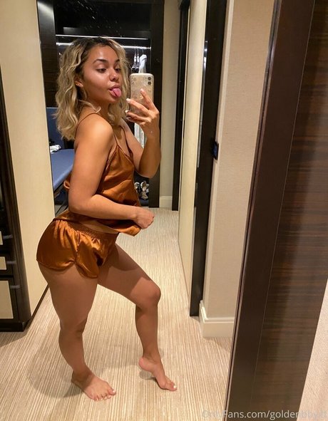 pamelajohnson18 onlyfans leak nudes