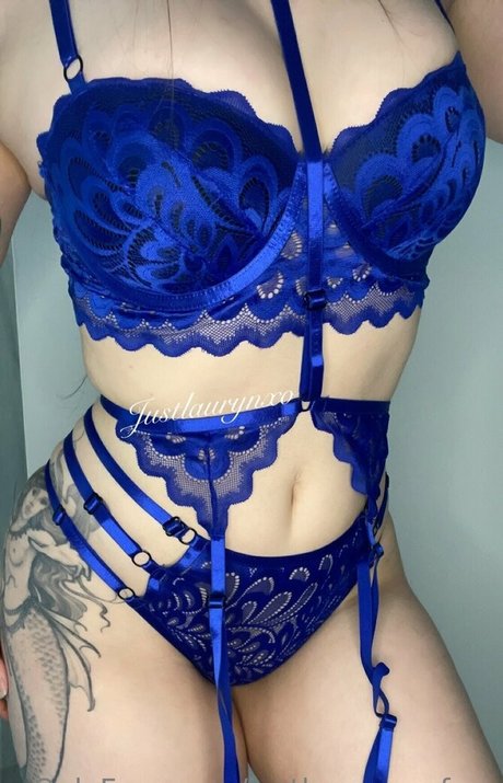 justlaurynxo free en onlyfans