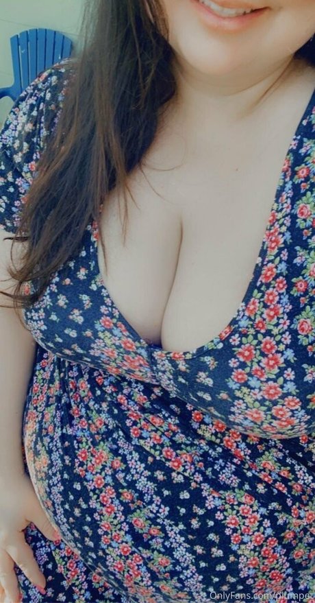 lilycupcakes nude on onlyfans