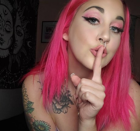 strwbrry cream onlyfans porn leaked