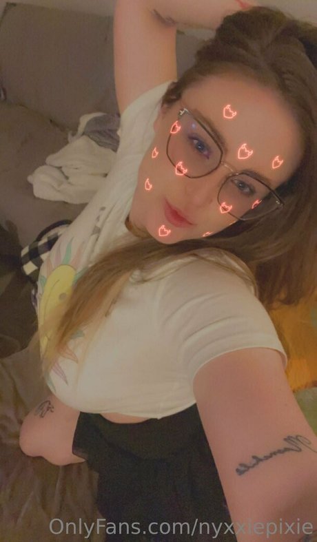nyxxiepixie only fans leak nude