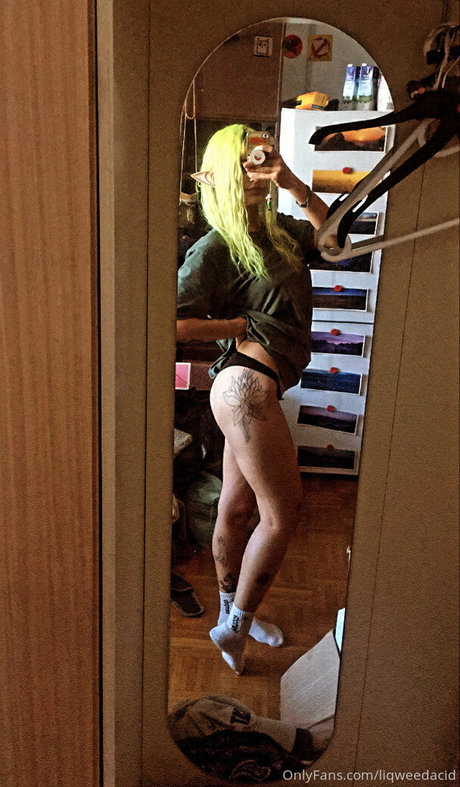 liqweedacid nude leaked onlyfans