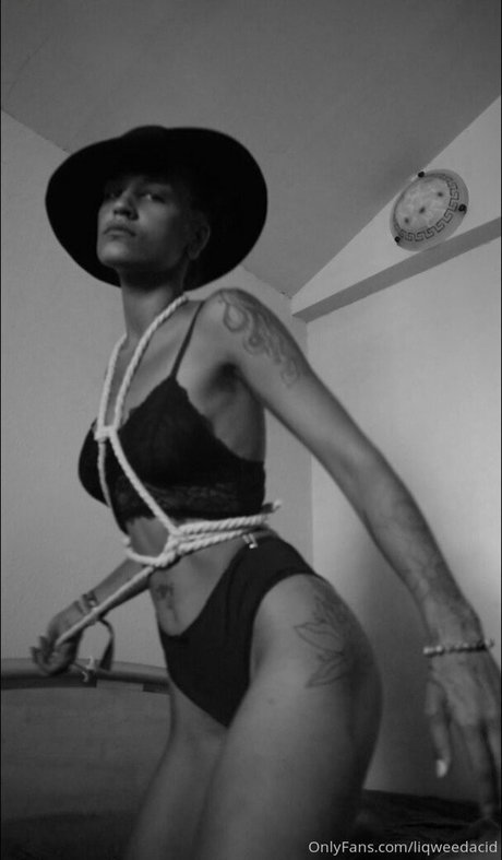 liqweedacid onlyfans content type