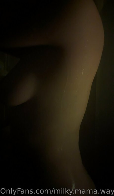milky mama way onlyfans leaks naked