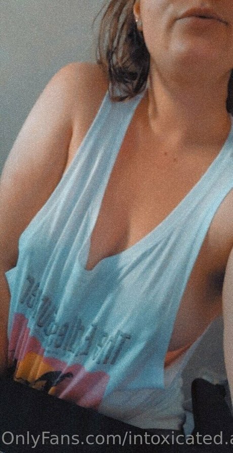 intoxicated aussies nude onlyfans leaked