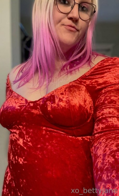 xo bettyjane naked onlyfans leak