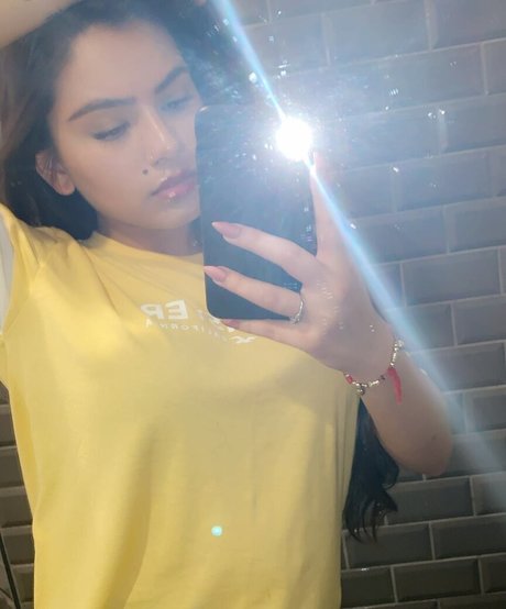 Sukh Bains onlyfans leaked