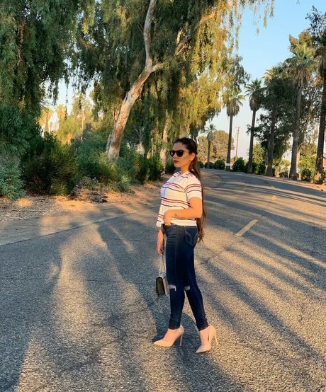 Sukh Bains onlyfans lesk