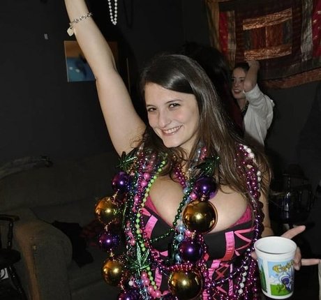 Avery Harwood onlyfans nude content