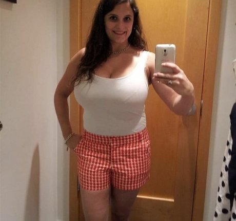 Avery Harwood only fans porn