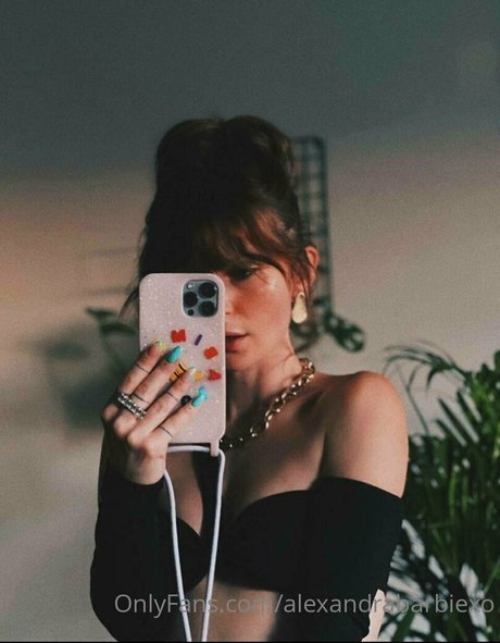 alexandrabarbiexo nude only fans