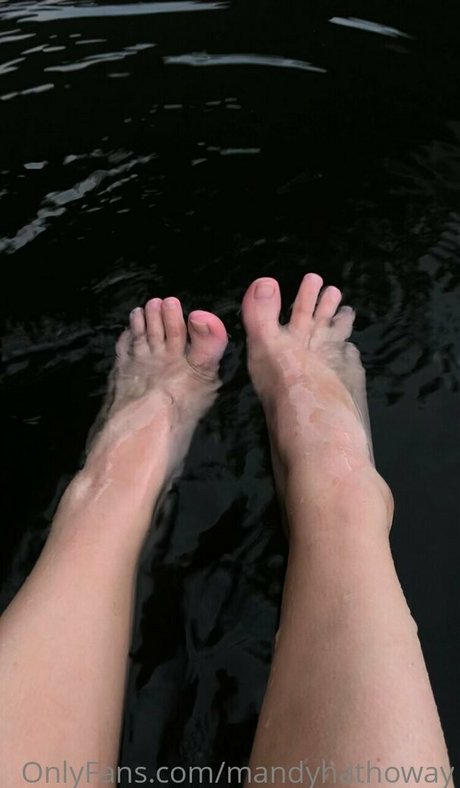 mandyhathoway xxx onlyfans