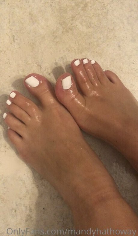 mandyhathoway only fans content