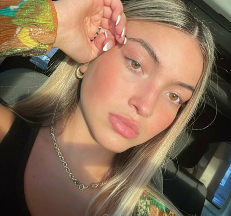 movewithmikayla naked onlyfans leaked