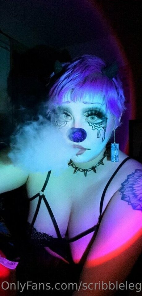 scribblelegs onlyfans lesk