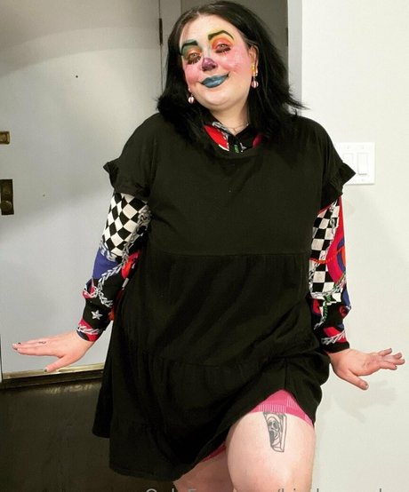 bimbosunday onlyfans public photos