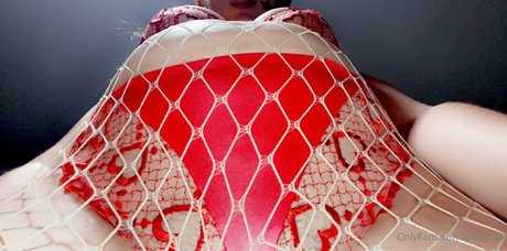 pinkrosa onlyfans strip tease