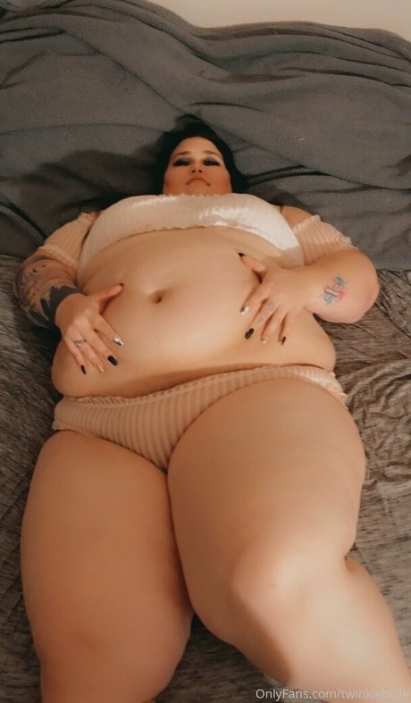 twinkiebelle onlyfans nude