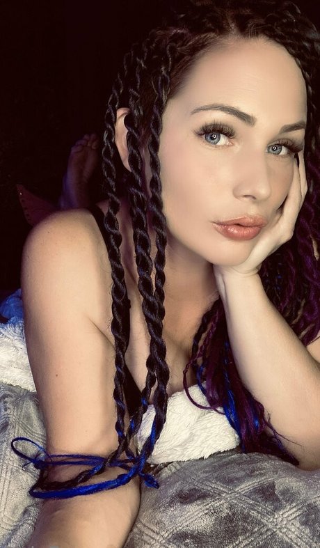 persephonecantrelle onlyfans naked