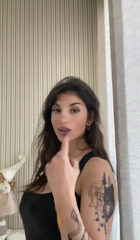 ika dauria onlyfans photo