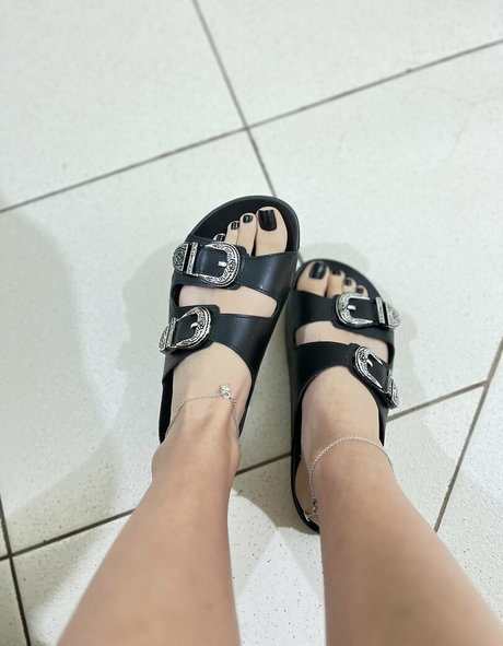 Caliupe feet onlyfans keak