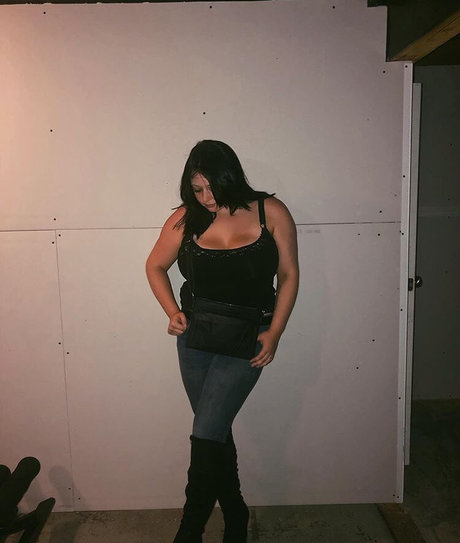 Emaliehall leaked porn onlyfans