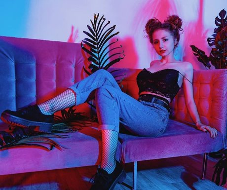 Alina Kurzova leaked onlyfans photos