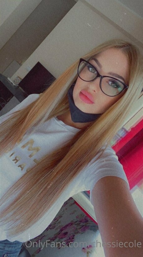 chessiecole onlyfans leak new