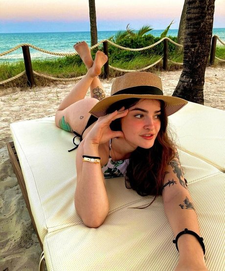 Stesereia nudes onlyfans leak